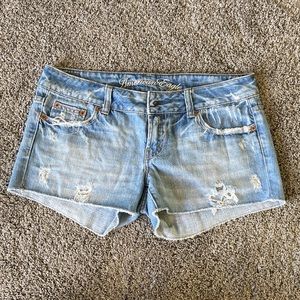 American Eagle Low Rise Jean Shorts